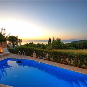 3 bedroom villa with pool & sea & mountain views, Episkepsi, sleeps 7
